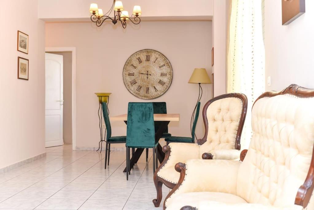 Aposperite Apartment Kalamata Exterior photo