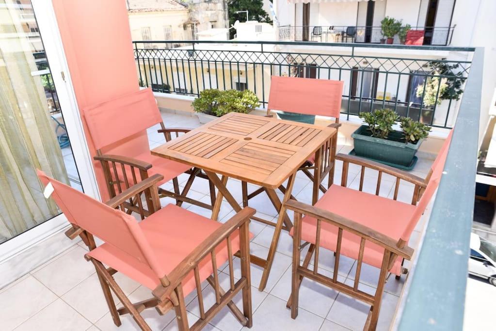 Aposperite Apartment Kalamata Exterior photo
