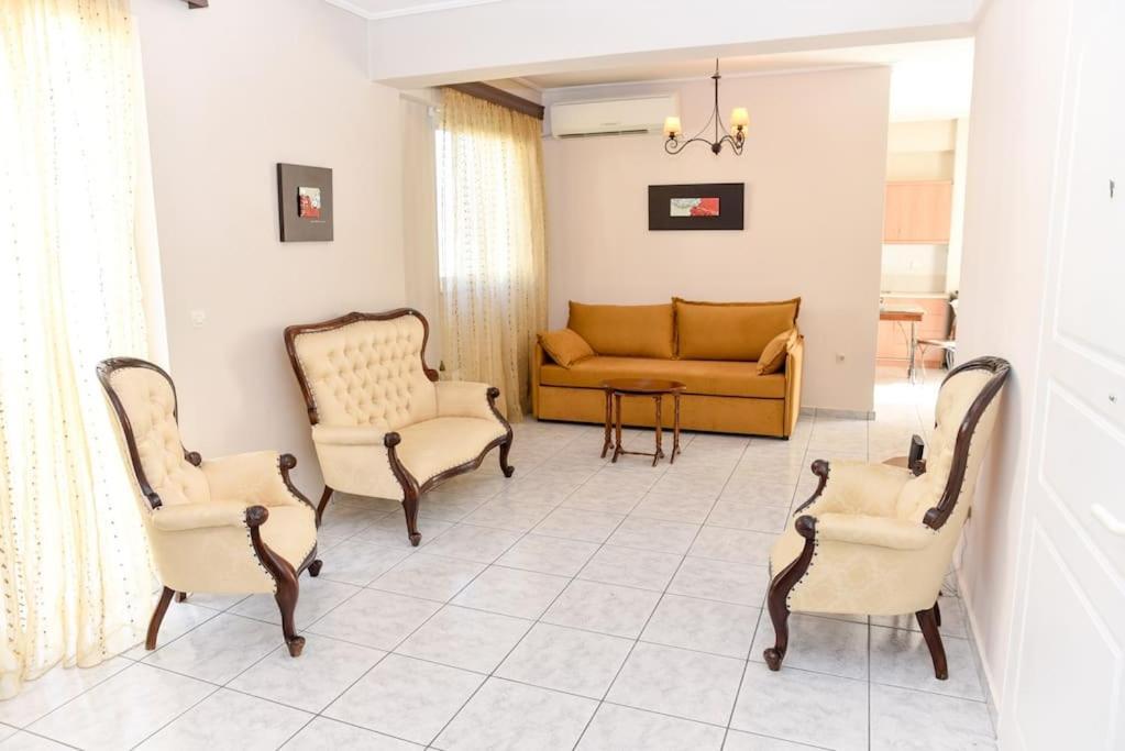 Aposperite Apartment Kalamata Exterior photo